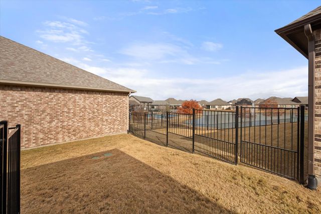 901 Alvero Place, Mansfield, TX 76063
