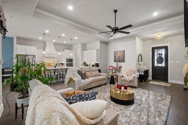 901 Alvero Place, Mansfield, TX 76063