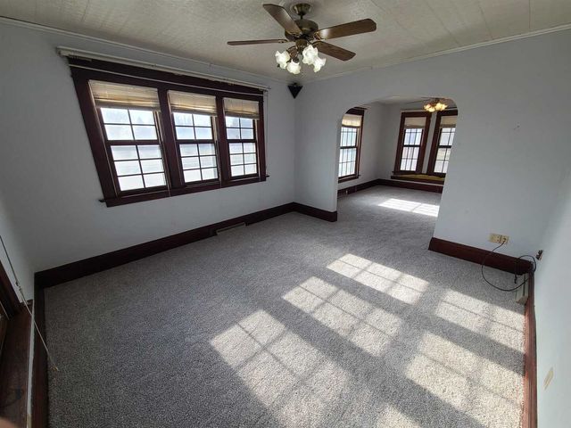 423 S Grove Street, Walcott, IA 52773