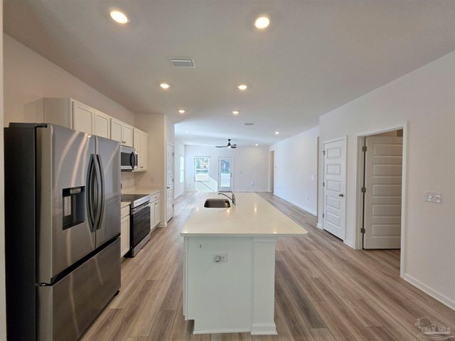 9613 Sagewood Dr, Pensacola, FL 32526