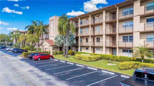 13105 SW 16th Ct 101L, Pembroke Pines, FL 33027