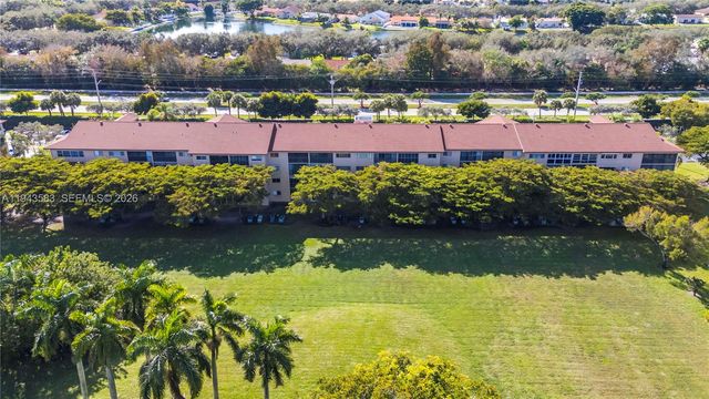 13105 SW 16th Ct 101L, Pembroke Pines, FL 33027