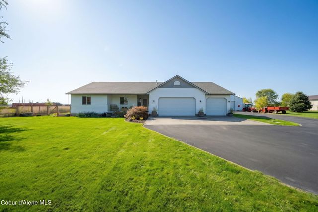 9870 W Gallop LN, Post Falls, ID 83854