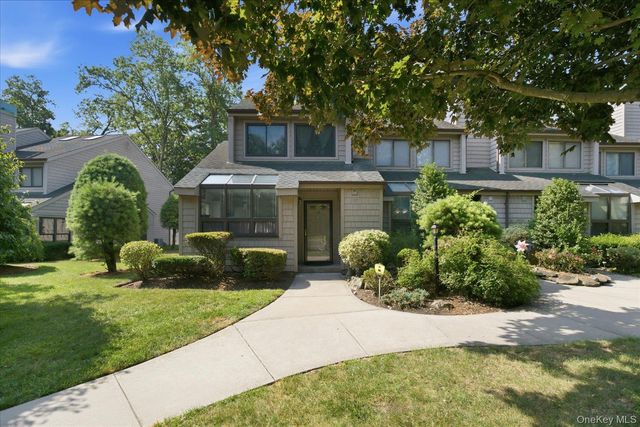 112 Beecher Avenue Extension, East Islip, NY 11730