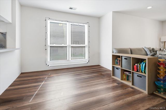 112 Beecher Avenue Extension, East Islip, NY 11730