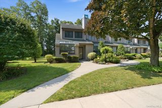 112 Beecher Avenue Extension, East Islip, NY 11730