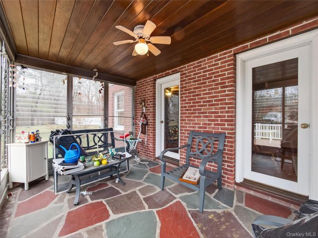 43 Shady Lane, Bardonia, NY 10954