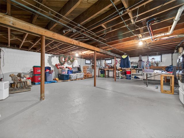 43 Shady Lane, Bardonia, NY 10954