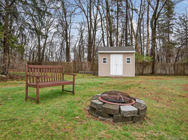 43 Shady Lane, Bardonia, NY 10954