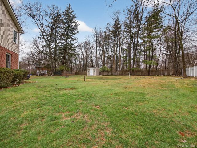 43 Shady Lane, Bardonia, NY 10954