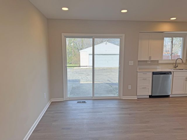 1767 Woodcrest Road, Columbus, OH 43232