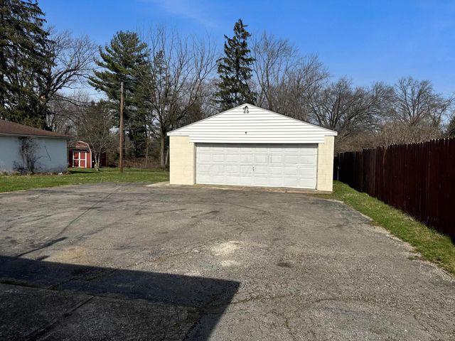 1767 Woodcrest Road, Columbus, OH 43232