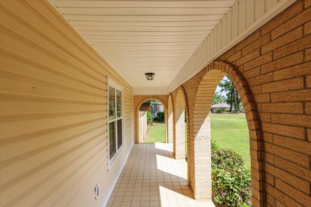175 Creek View Circle, Martinez, GA 30907