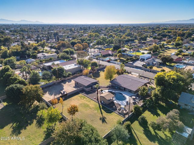 13217 N 65th Drive, Glendale, AZ 85304