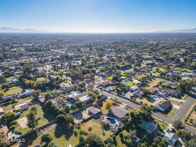 13217 N 65th Drive, Glendale, AZ 85304