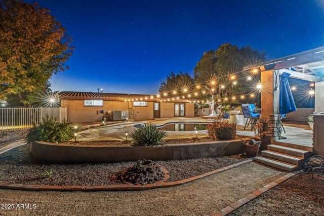 13217 N 65th Drive, Glendale, AZ 85304