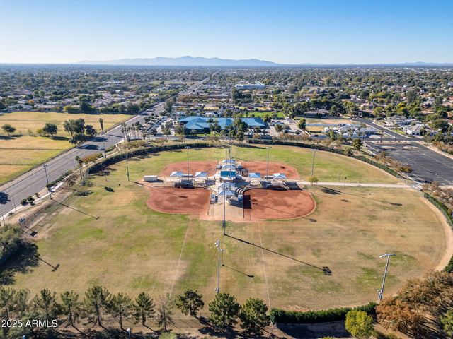 13217 N 65th Drive, Glendale, AZ 85304