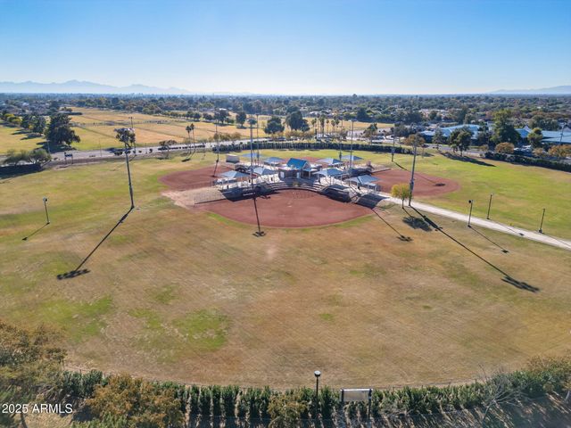 13217 N 65th Drive, Glendale, AZ 85304