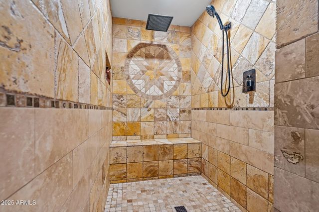 13217 N 65th Drive, Glendale, AZ 85304