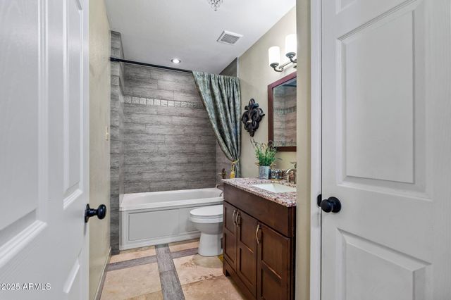 13217 N 65th Drive, Glendale, AZ 85304