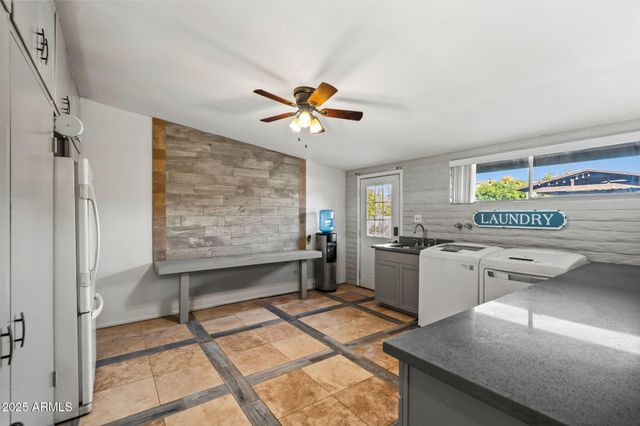 13217 N 65th Drive, Glendale, AZ 85304