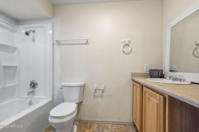 13217 N 65th Drive, Glendale, AZ 85304