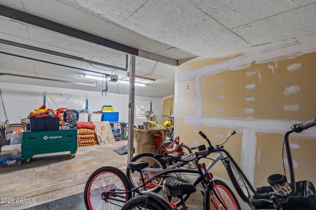 13217 N 65th Drive, Glendale, AZ 85304