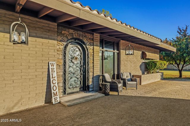 13217 N 65th Drive, Glendale, AZ 85304