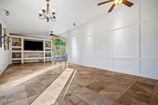 13217 N 65th Drive, Glendale, AZ 85304