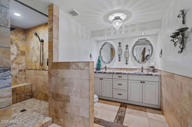 13217 N 65th Drive, Glendale, AZ 85304