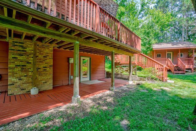 10 High Circle Way, North Oaks, MN 55127