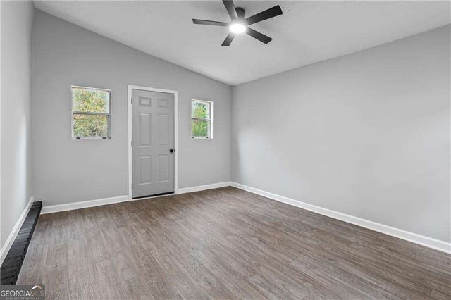 5211 Beechwood Forest Drive, Lithonia, GA 30038