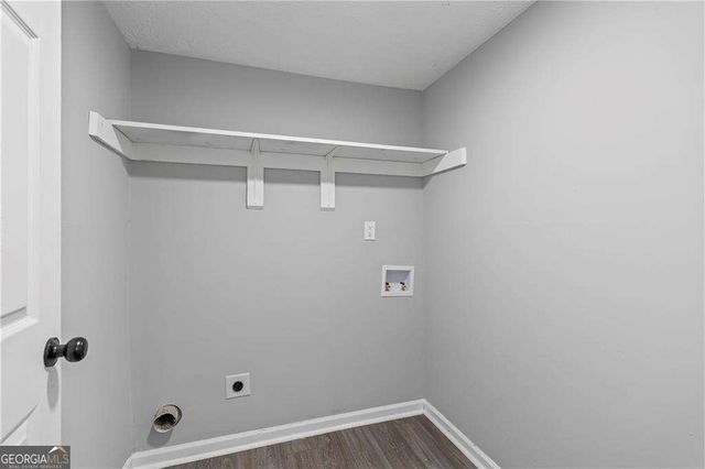 5211 Beechwood Forest Drive, Lithonia, GA 30038