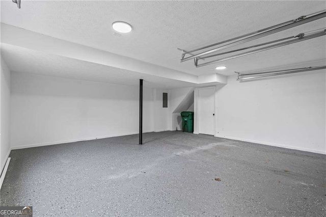 5211 Beechwood Forest Drive, Lithonia, GA 30038