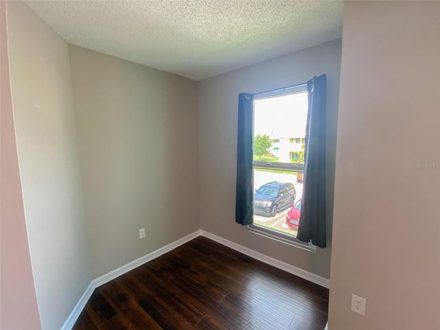 455 ALT 19 S 54, Palm Harbor, FL 34683