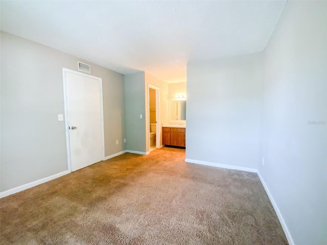 455 ALT 19 S 54, Palm Harbor, FL 34683