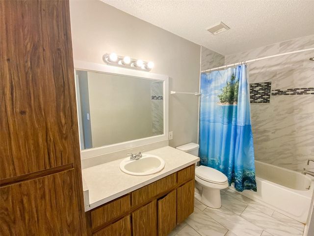 455 ALT 19 S 54, Palm Harbor, FL 34683