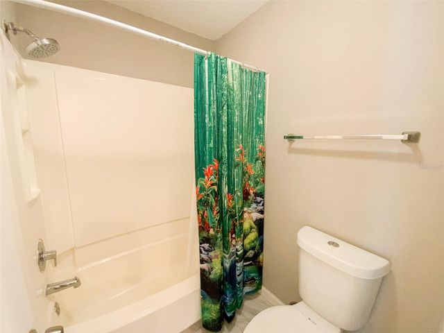 455 ALT 19 S 54, Palm Harbor, FL 34683