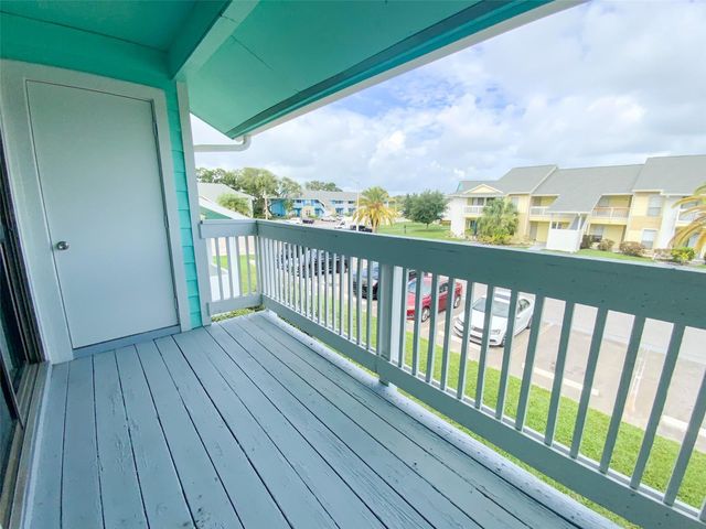 455 ALT 19 S 54, Palm Harbor, FL 34683