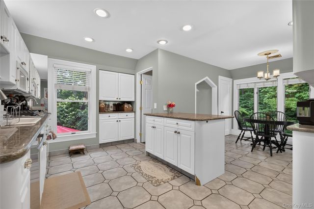 45 Cedar Drive, Great Neck, NY 11021