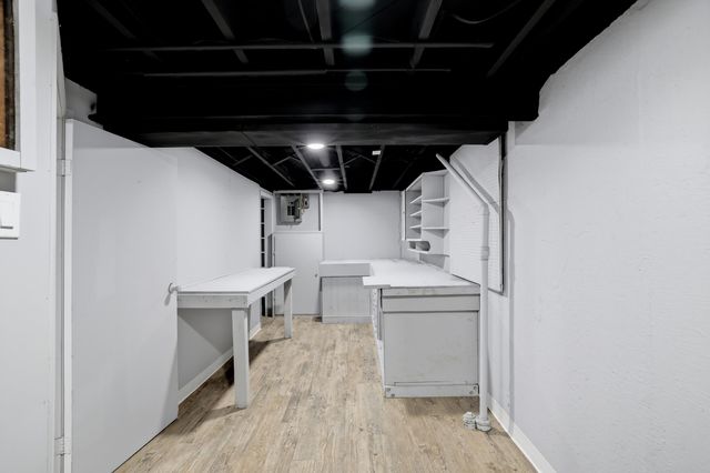 16608 Windermere Circle, Southgate, MI 48195