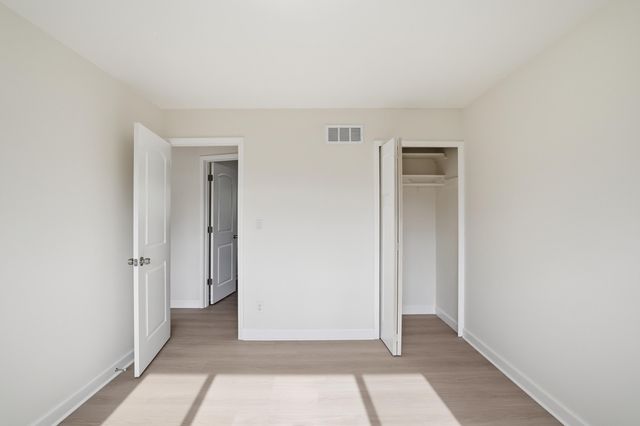 16608 Windermere Circle, Southgate, MI 48195