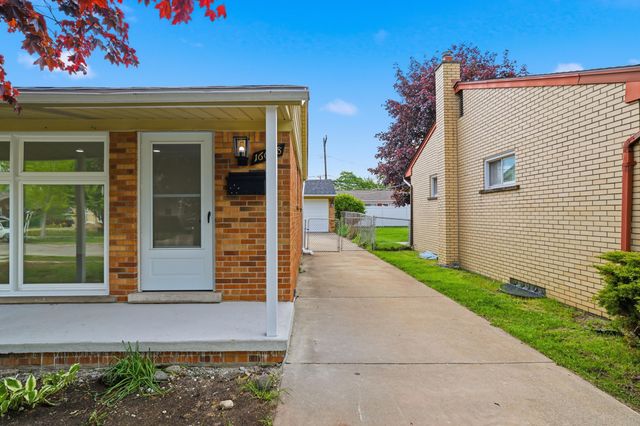 16608 Windermere Circle, Southgate, MI 48195