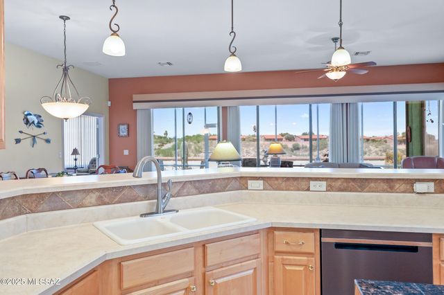 5090 S Vía Loma Verde, Green Valley, AZ 85622