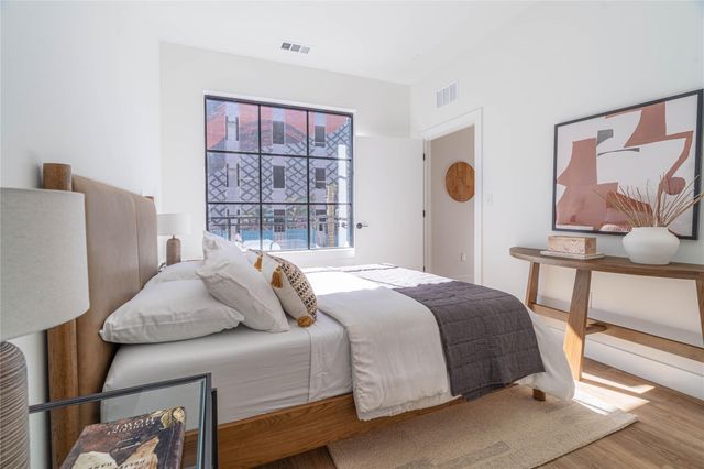 4315 S Congress Ave 205, Austin, TX 78745