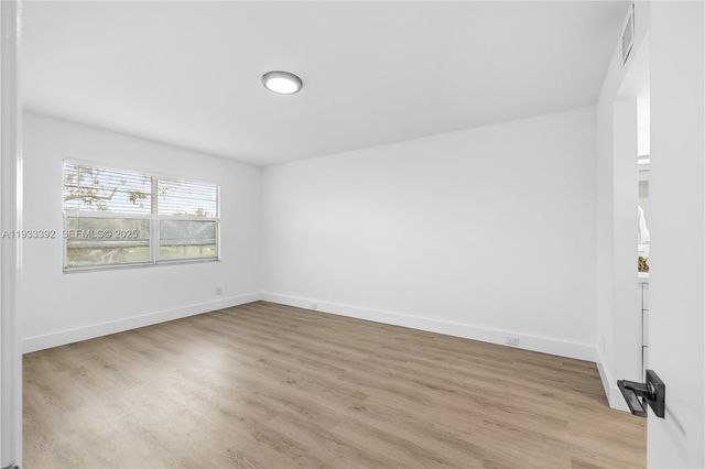 1101 SW 128th Ter 313C, Pembroke Pines, FL 33027