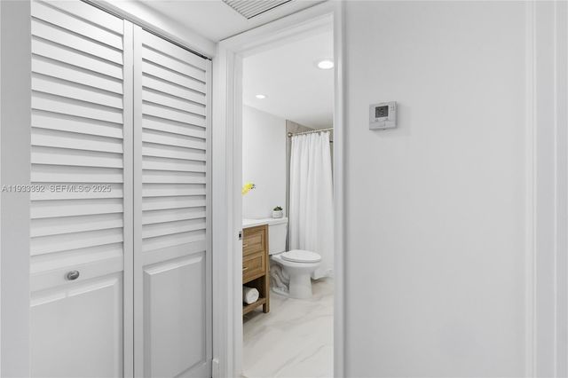 1101 SW 128th Ter 313C, Pembroke Pines, FL 33027