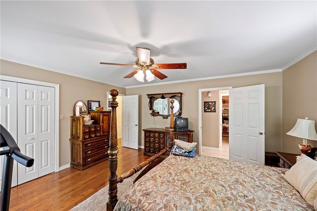 123 Hillcrest Drive, Russellville, AR 72802