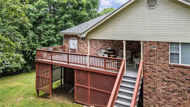 123 Hillcrest Drive, Russellville, AR 72802