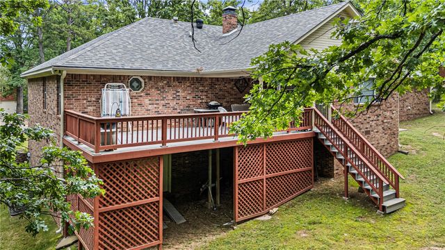 123 Hillcrest Drive, Russellville, AR 72802